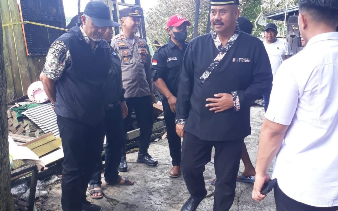 Kunjungan Bersama Bupati Kukar di lokasi bekas kebakaran di Loa Kulu