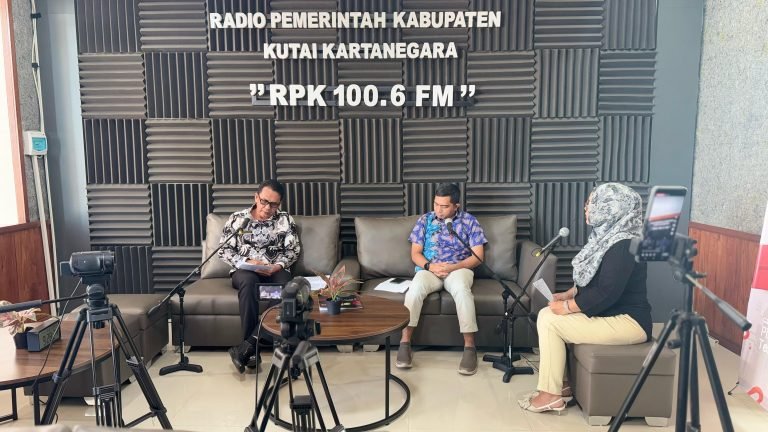 Bidang PSU Hadir di RPK 100,6 FM Bahas Ketersediaan Air Bersih di Tengah Perubahan Iklim