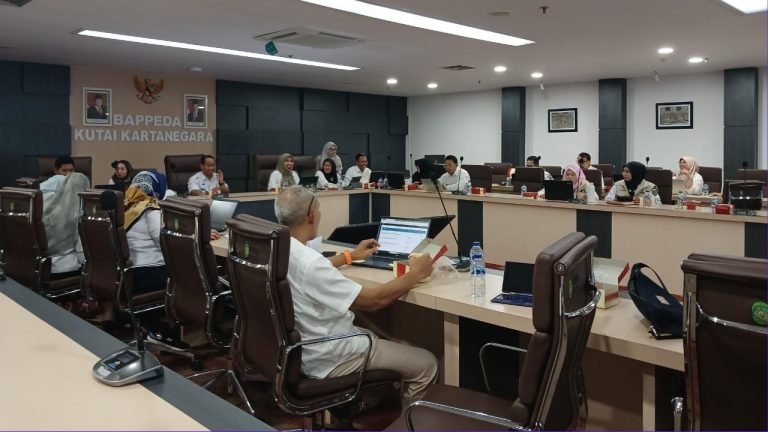 Bappeda Beri Pendampingan Penginputan e-Pantau NG ke Disperkim